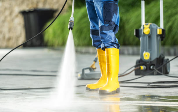 Why Choose Our Certified Pressure Washing Experts for Your Project Needs in Mastic Beach, NY?
